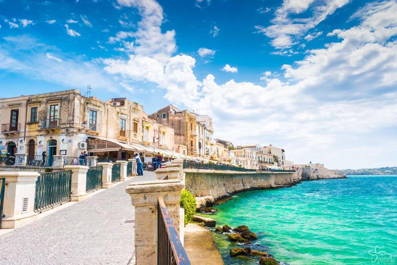 SyracuseApartments il mare di Ortigia Esterno foto
